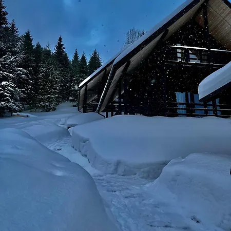 Vakantiehuis Shepit Lisu *